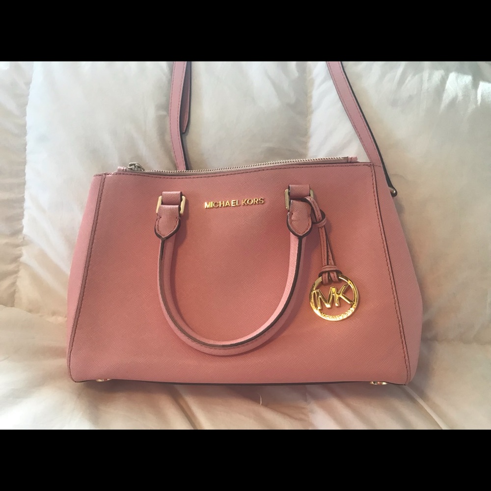 Hand bag
